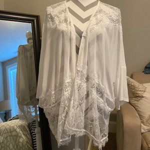 Lulus lace open front top